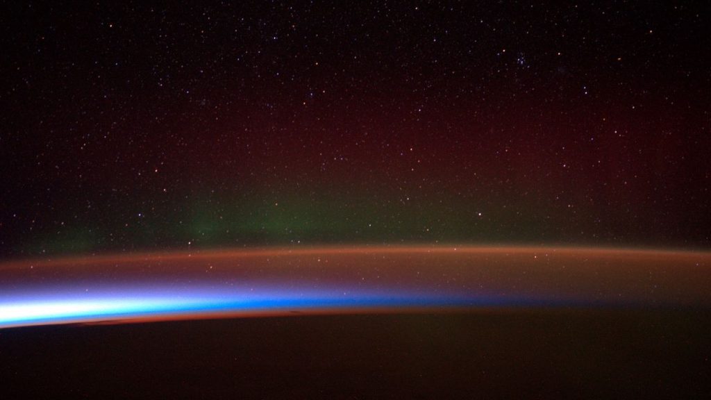 12 Places in the US Where the Northern Lights Tease You Almost Every Night