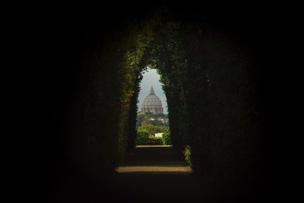 Rome’s Keyhole View at the Knights of Malta