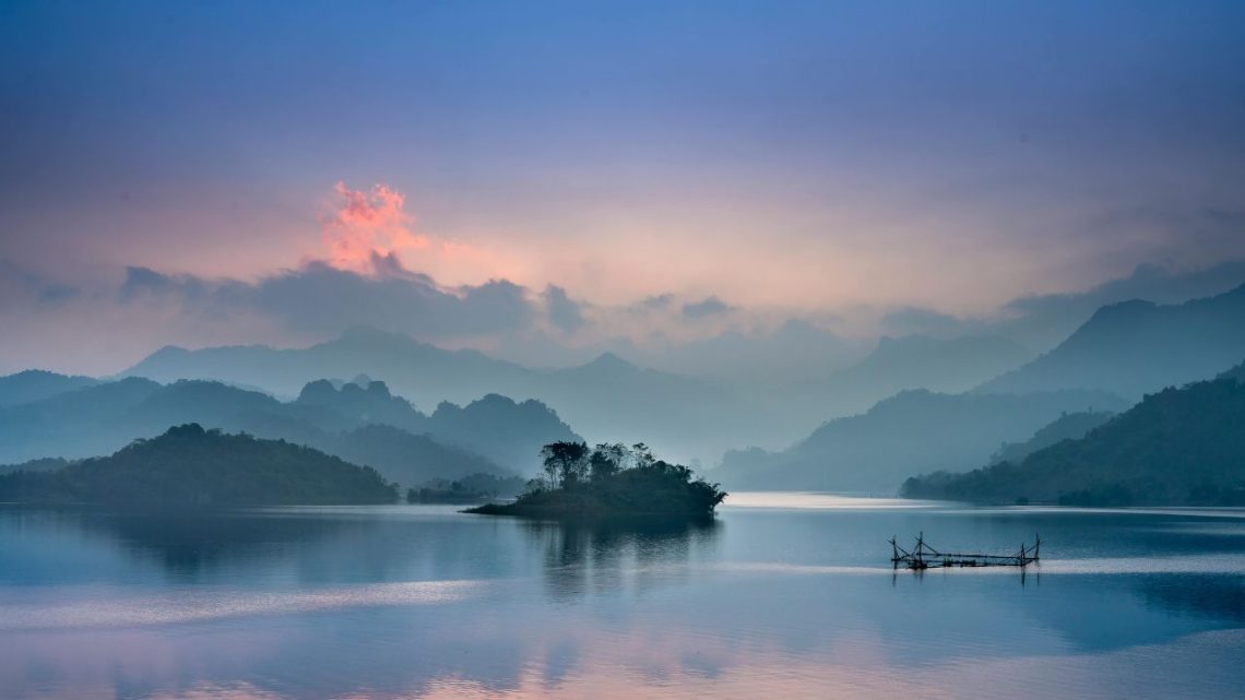 7 Destinations That Reveal Their Best Side at Dawn