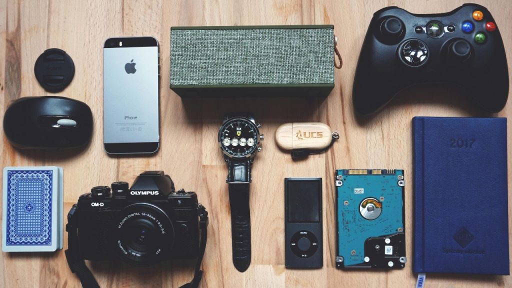 7 Everyday Objects That Spark Curiosity You Didn’t Know You Had