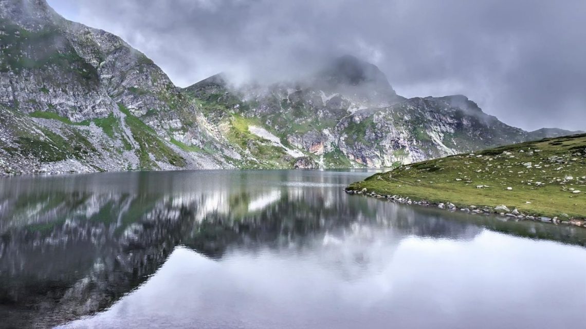 7 Mini-Hikes That Feel Like Epic Journeys