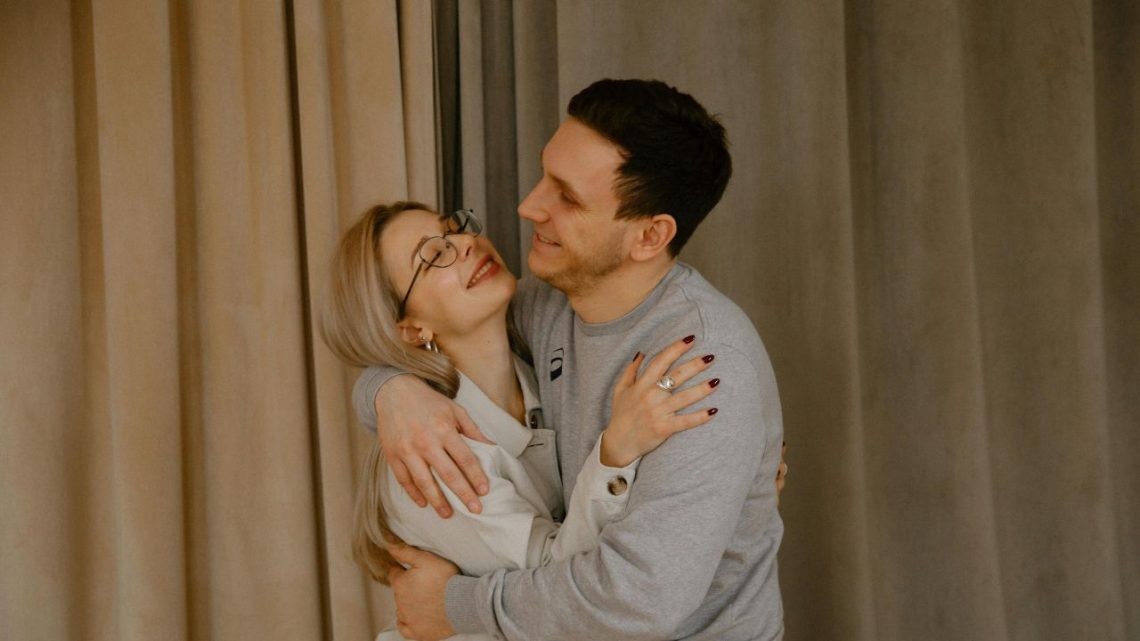 7 Tiny Gestures That Mean the World to Your Partner