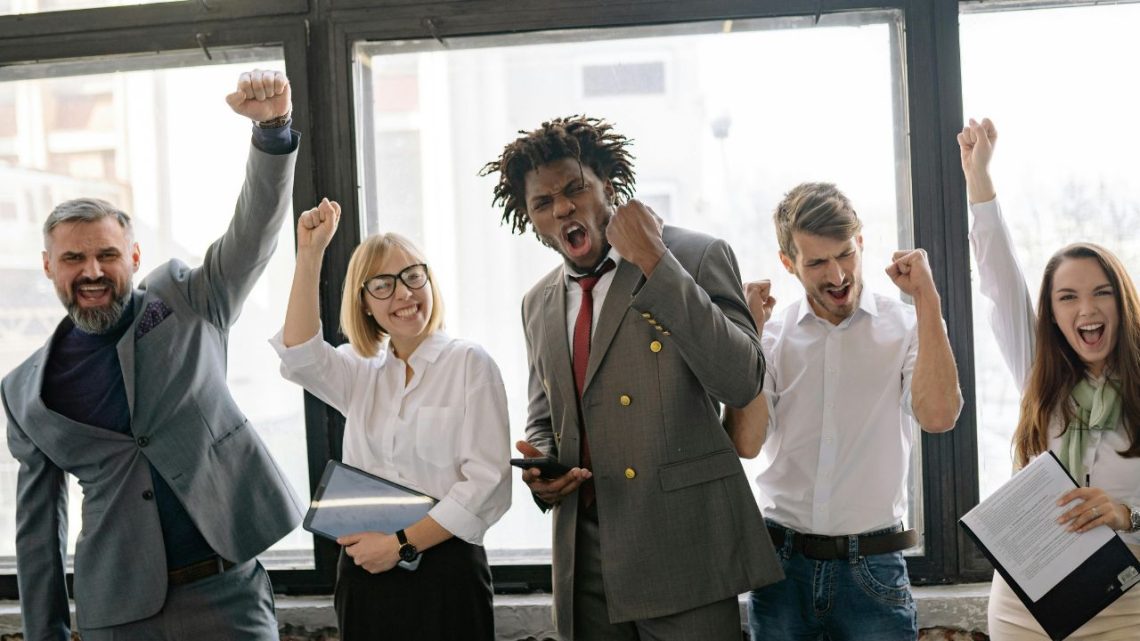 9 Things Successful Professionals Do Daily