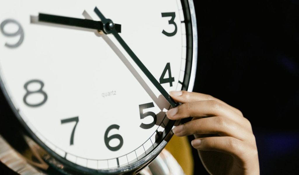 Adjust Your Body Clock