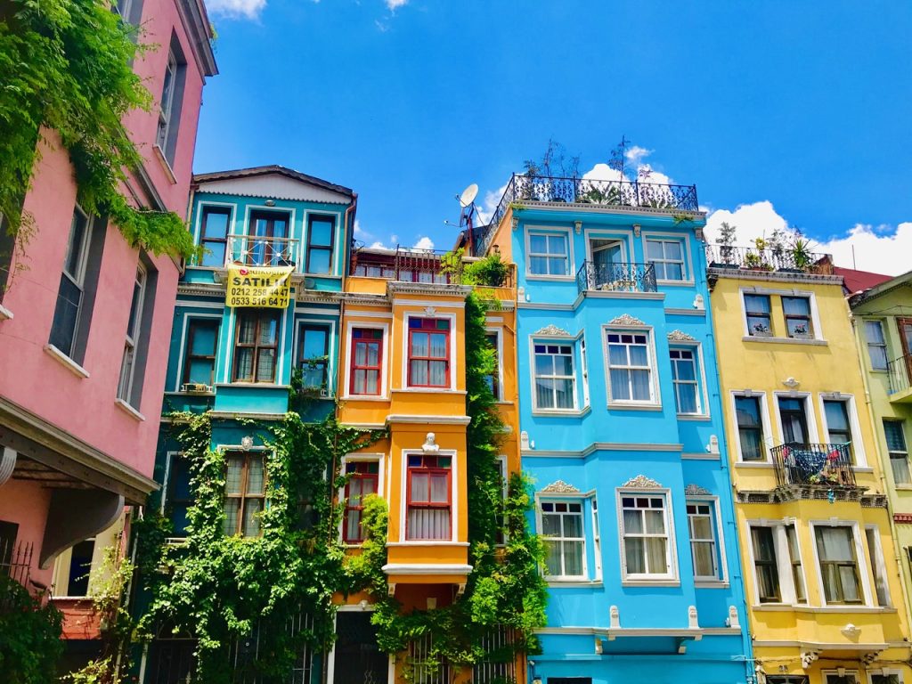 Istanbul’s Balat Colorful Laneways