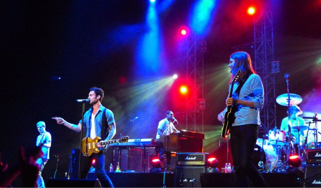 Maroon 5’s Lukewarm Reception, Super Bowl LIII