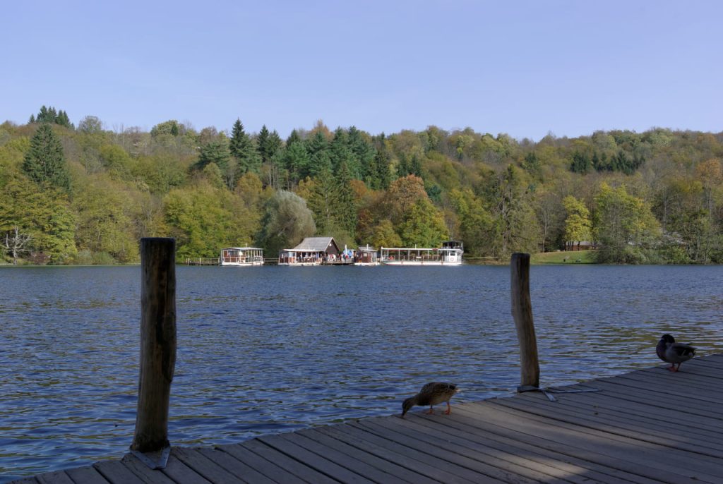 6 Lakes and Rivers That Make Escaping the Hustle Easy