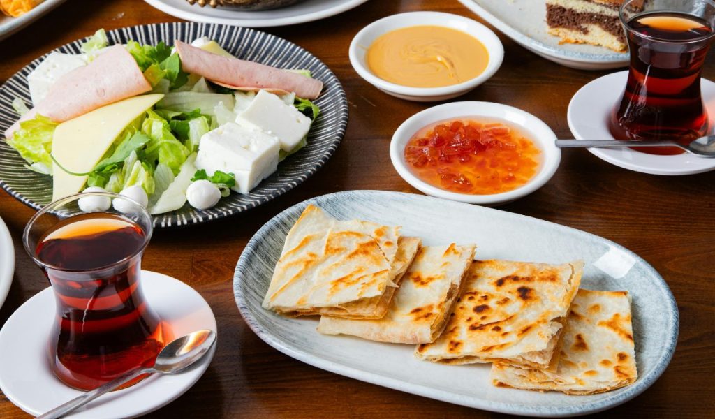 Turkey, The Long, Social Breakfast