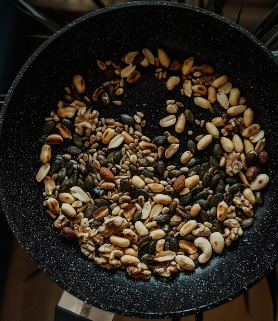 Toast Spices and Nuts