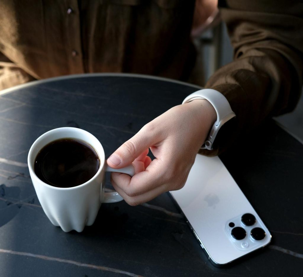 Ignoring the Social Rush