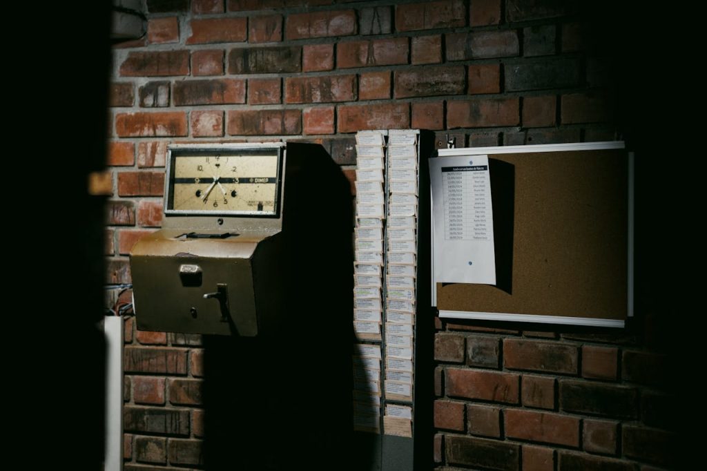  Clocking in and clocking out