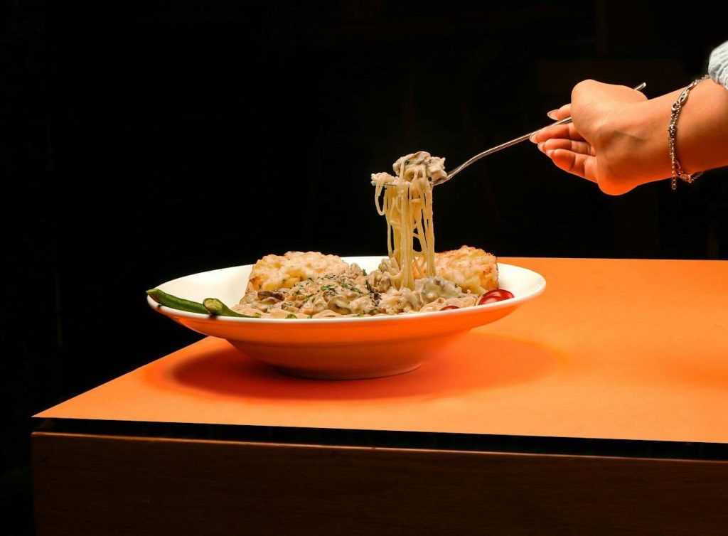 Eating Heavy Meals Right Before Bed