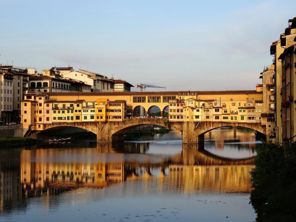 Ponte Vecchio – Florence, Italy