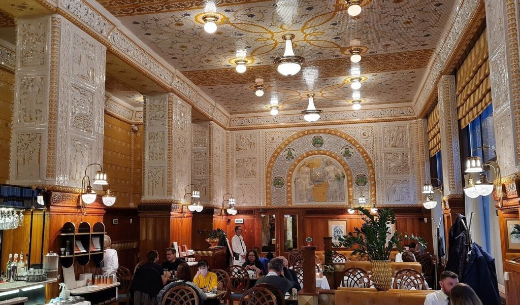 Café Imperial, Prague