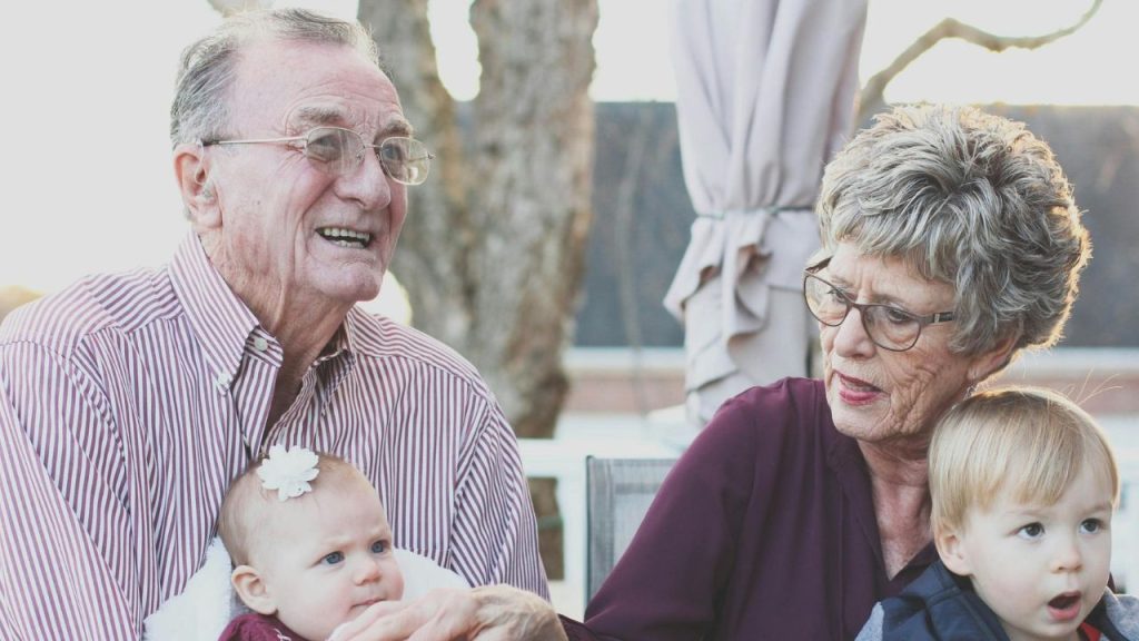 9 Things Secure Relationships Don’t Need