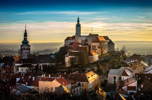 mikulov, city, castle, old town, old buildings, tower, steeple, nature, buildings, historic, historical, monument, landmark, tourist attraction, urban, sunset, sunrise, scenic, czech republic